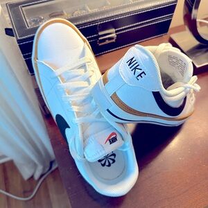 Nike women’s sneakers. Court Legacy Next Nature